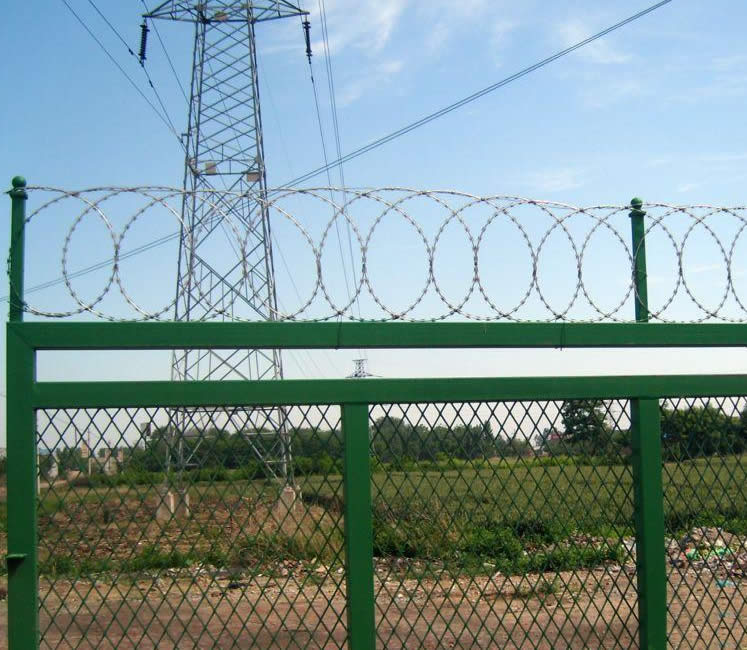 Flat Razor Wire Fencing Panels