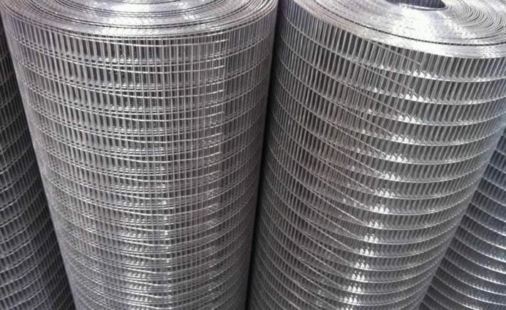 STAINLESS STEEL 1/2 Mesh Hardware Cloth: 24 x 100' Roll - 18 gauge