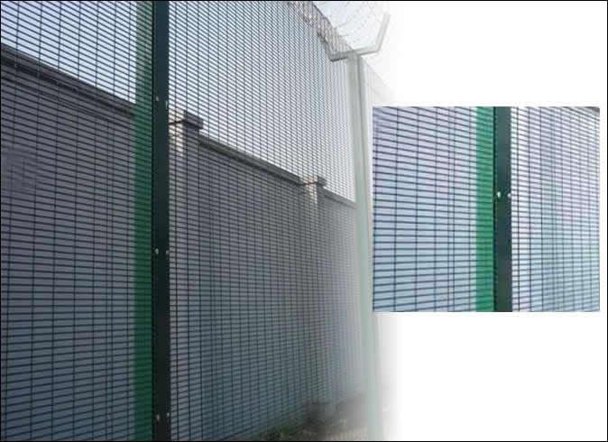 Hot Dipped Galvanized Steel Mesh Fence Panel with Y crest post support strands of barbed wire, power plant perimeter security fencing system